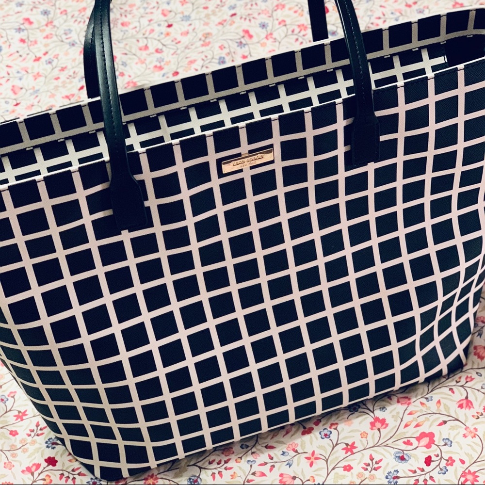 KATE SPADE large leather tote!